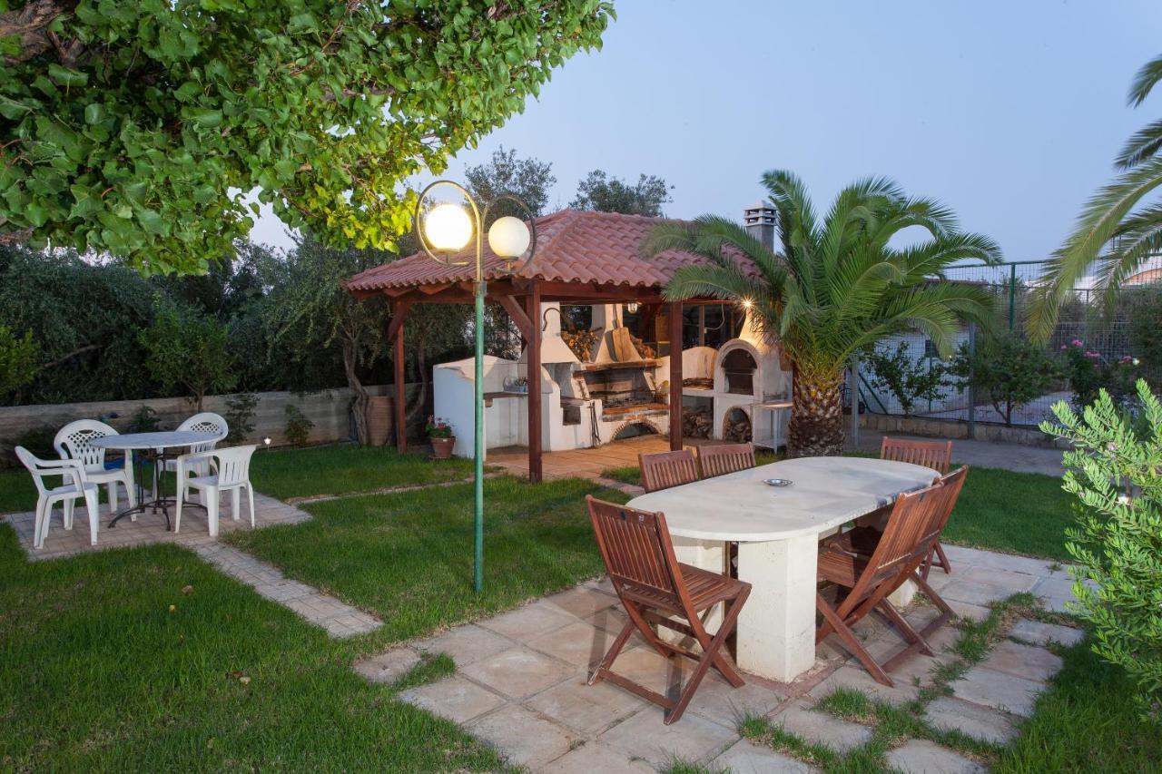 Esperia Apartments Платанес Екстериор снимка