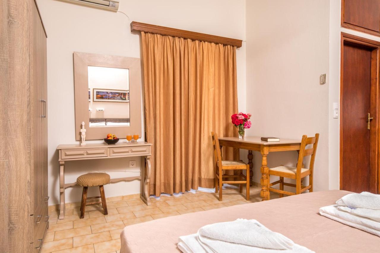 Esperia Apartments Платанес Екстериор снимка
